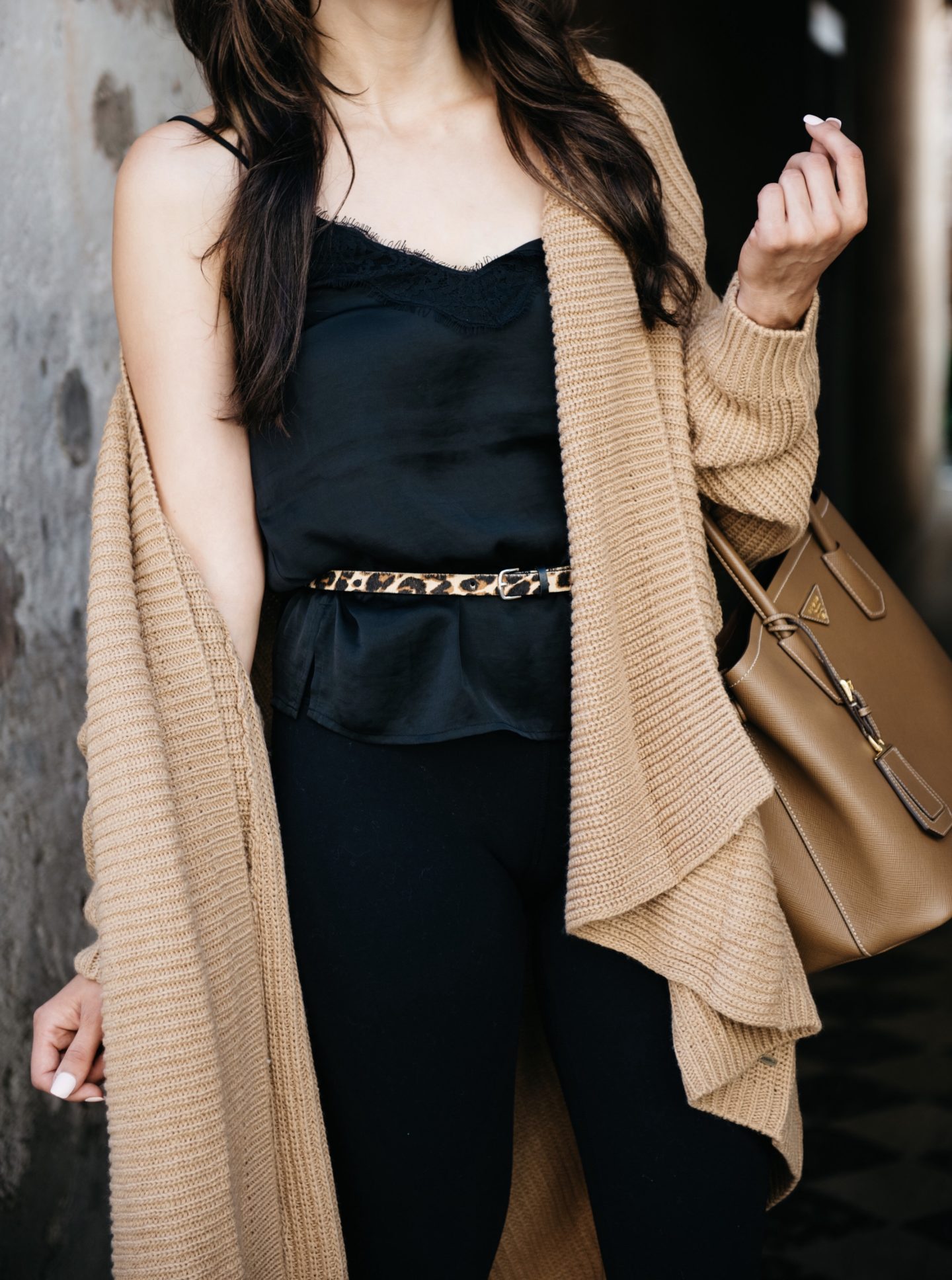 Easy Ways to Style a Cardigan for Fall